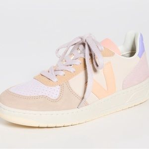 Veja V-10 sneakers. Color: multicolo peach